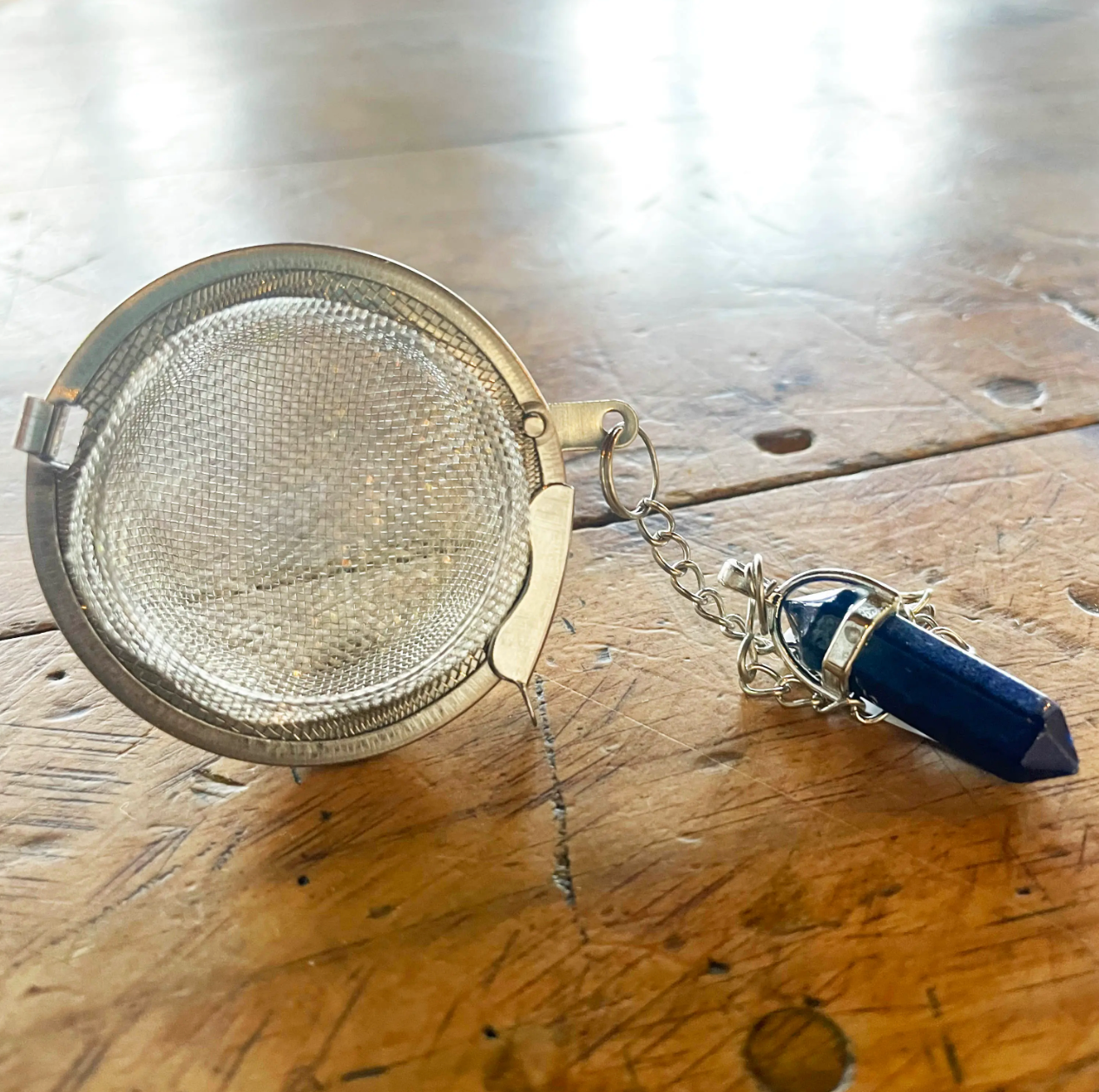 Altar-Crystal Tea Ball Infuser – Add a Touch of Magic to Your Tea Ritual